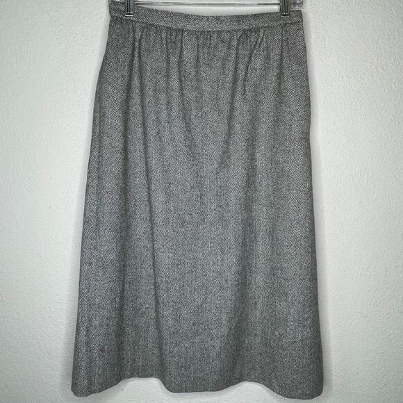 Vintage Country Suburbans Skirt Set - Picture 12 of 16